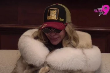 NAJNOVIJE VESTI O STANJU ANELI AHMIĆ: Lice u STRAVIČNOM stanju, rane mogu da se INFICIRAJU! (FOTO)