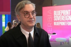 SRBIJA DOBIJA SVOJ AI MOZAK! Nacionalni LLM stiže pre EXPO 2027, Čadež najavio tehnološki iskorak (VIDEO)