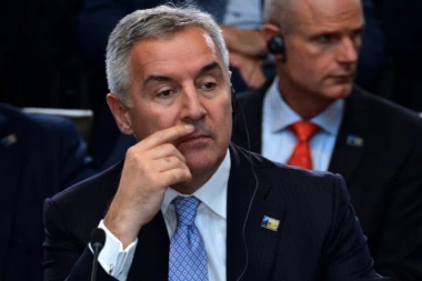 SAKRIO SATOVE VREDNE 225.000 EVRA?! Milo Đukanović saslušan u tužilaštvu!