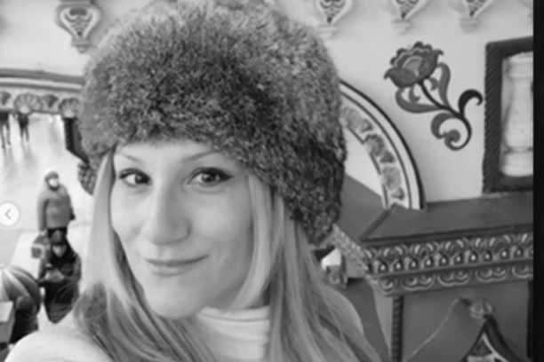 PREMINULA ALEKSANDRA NEGOVANOVIĆ ANA: Kolege i đaci se opraštaju od voljene Mitrovčanke