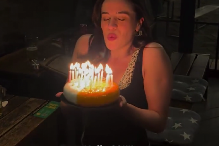 Maša Memedović proslavila rođendan