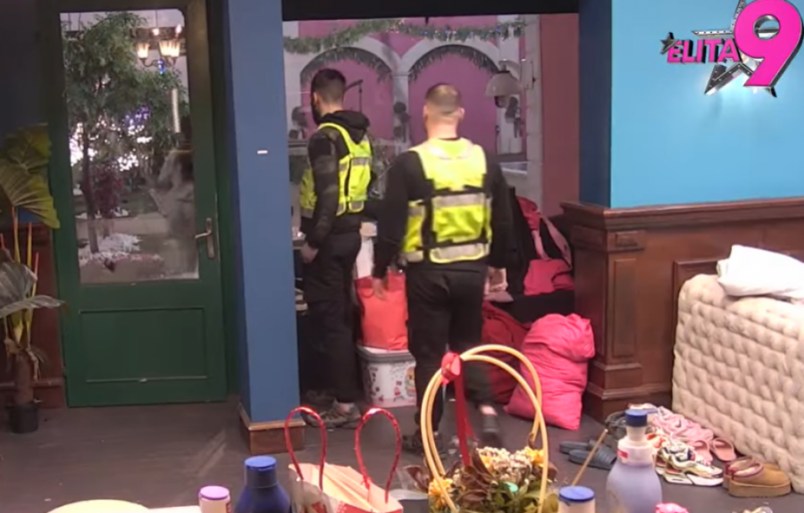 PODIVLJALA ANITA STANOJLOVIĆ ZVERSKI NASRNULA NA LUKU, HITNO ZAUSTAVLJEN PROGRAM NA PINKU: Obezbeđenje jedva uspelo da je obuzda!