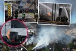 OGROMAN PLAMEN GUSTOG DIMA NADVIO SE NAD PUTEM! Kamion izgubio kontrolu, pa EKSPLODIRAO: Stravične scene, plamen progutao druga vozila, ima mrtvih (FOTO, VIDEO)