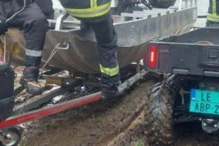 Potraga na jezeru Barje