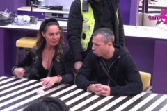 KAČAVENDA ISPLJUVALA ZLATINOG SINA, OBEZBEĐENJE JEDVA USPELO DA JE ISKONTROLIŠE! Miki Dudić van sebe od besa!