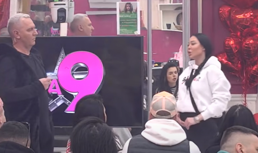 ZVERSKA TUČA MAJE I ANELI: Hitno prekinut program zbog DIVLJAČKOG NAPADA! (GALERIJ)