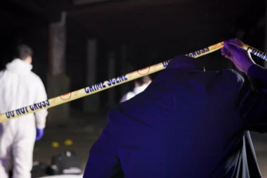 NAUČNIK LIKVIDIRAN ISPRED KUĆE: Otkrio da je na drugoj planeti moguć život, pa  pronađen mrtav! DA LI JE PREVIŠE ZNAO?