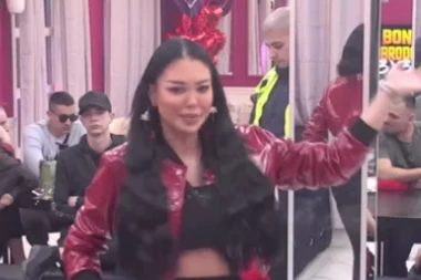 SKANDAL TRESE "ELITU" - Pojavili se DETALJI Majine AFERE sa Desingericom, OVO će sve šokirati!