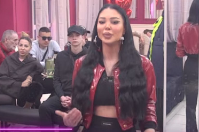 Maja Marinković Elita 9