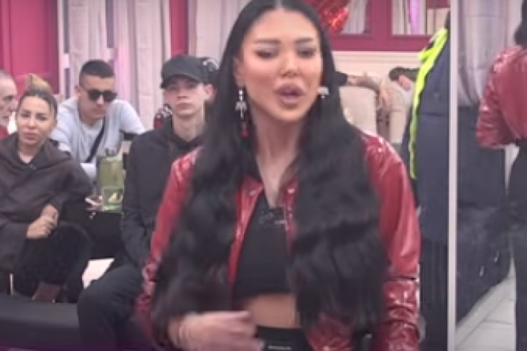 Maja Marinković Elita 9