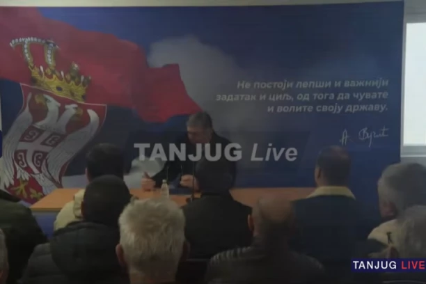 MOBILNA AMBULANTA U SVAKOM SELU! Vučić ističe: Zato ćemo više da platimo ljude koji će da idu od sela do sela, od kuće do kuće! (VIDEO)