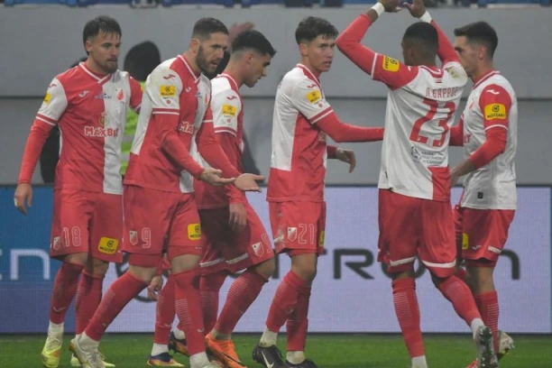 VOŠA ŽELI DA ZACEMENTIRA VRH: Novi Pazar stiže na noge favoritu, očekuje se spektakl na Karađorđu!