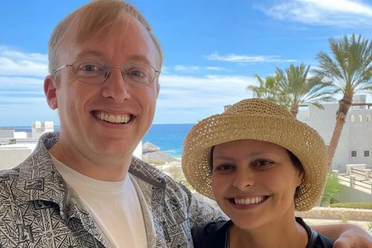 Par ni slutio nije šta im se dešava, a onda je njihov PAS počeo čudno da se ponaša u njihovoj blizini: Usledila je STRAVIČNA DIJAGNOZA za oboje!