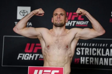 BRUTALAN NOKAUT UROŠA MEDIĆA: Srbin izdominirao u Hjustonu - pa najavio spektakl u Beogradu! (VIDEO)