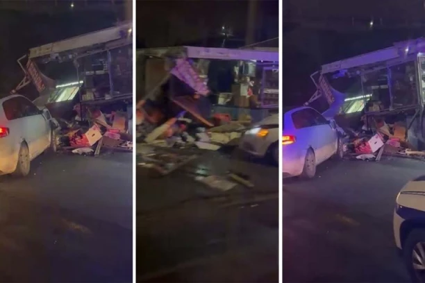 KARAMBOL U KRNJAČI! Automobil se zakucao u trafiku - STRAVIČAN SNIMAK SA LICA MESTA! (VIDEO)