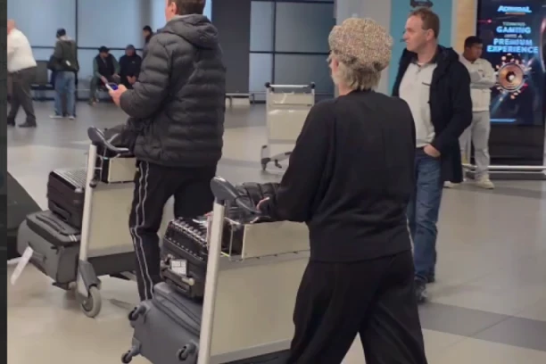 KO JE MISTERIOZNA KEBINA SUPRUGA?! Evo kako danas izgleda, otkriveno sve o njenom životu! (VIDEO)