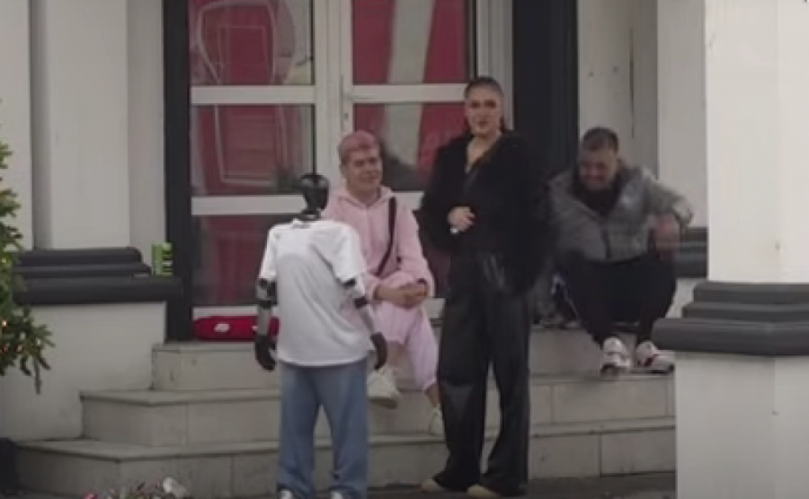 NOVI VIRUS HARA "ELITOM": Aneli Ahmić ZARAZILA takmičara, VANREDNI HAOS u Beloj kući!