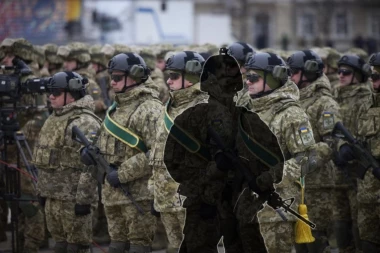 NEVEROVATNA AKCIJA NA FRONTU! Ruski vojnik kod Pokrovska SAM zarobio osam Ukrajinaca - šokantna ispovest jednog od njih!