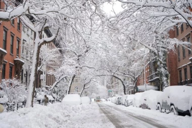 SPREMITE SE, STIŽE SNEG U SRBIJU! Na prolećne dane ćemo se načekati - NAJNOVIJA VREMENSKA PROGNOZA ZA KRAJ MARTA I POČETAK APRILA!