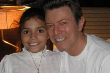 STRAVIČNA ISPOVEST ĆERKE DEJVIDA BOUVIJA! Roditelji je poslali u KAMP IZ PAKLA, preživela TORTURU!