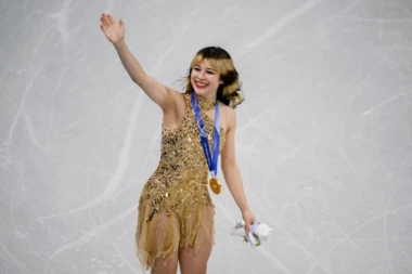 ONA je obeležila Zimske olimpijske igre: Dobitnica je DVOSTRUKOG ZLATA, a njena FRIZURA postala je glavni modni hit! (FOTO)