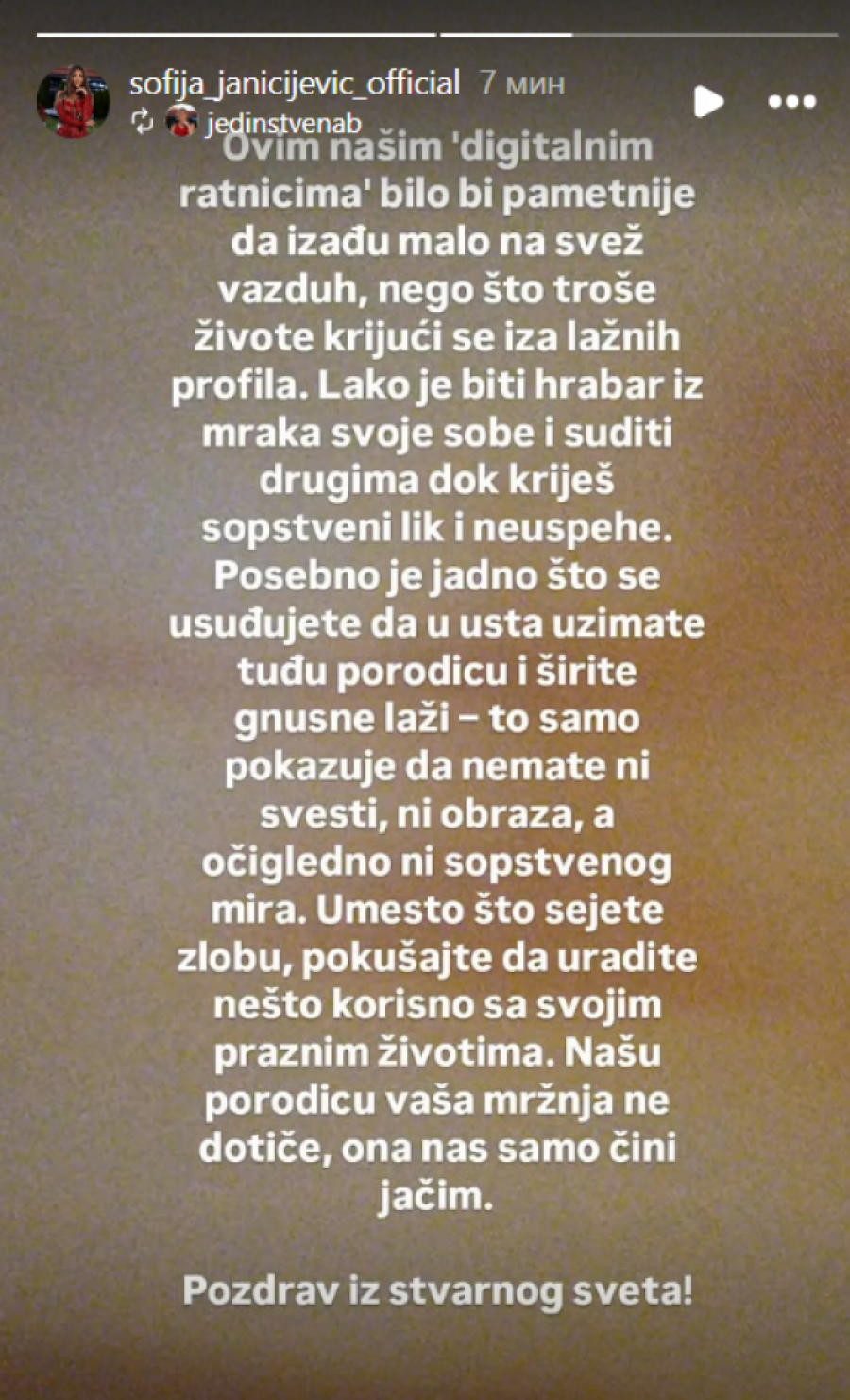 STRAVIČAN NAPAD NA MAJKU SOFIJE JANIĆIJEVIĆ: Morala da se oglasi iz PORODIČNOG DOMA, evo u kakvom je stanju!