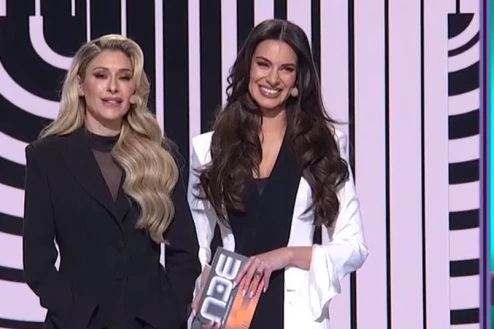 OVO NISTE VIDELI U PRENOSU PZE - Evo šta su radile Kosjerina i Kristina, o ovo potezu bruji ceo region! (FOTO)