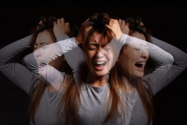 OVO JE JEDINI SPAS OD ZLIH SILA KOJE VAS PROGONE: Starac Jovan Optinski tvrdi da vas uz ovu zaštitu ništa đavolje ne može dotaći