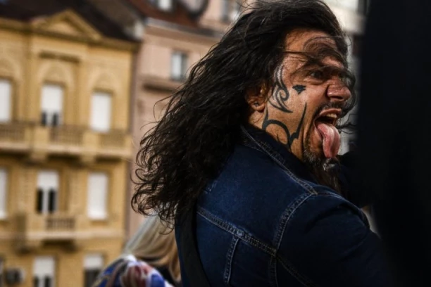 "ĆERKA MI SE LEČI NA PSIHIJATRIJI": Aca Amadeus pobesneo nakon SKANDALOZNIH optužbi naslednice - bukti porodični skandal!