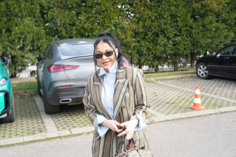 Tina Ivanović na snimanju "Pinkovih zvezda"