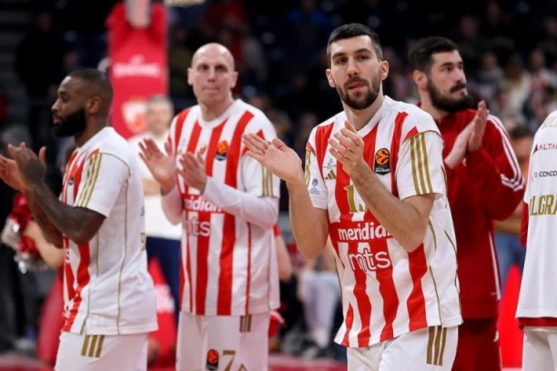 ZVEZDA PREŽIVELA DRAKULINU DOMOVINU: Crveno-beli gubili ceo meč, pa na kraju slomili Kluž!