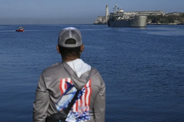 DRAMATIČAN INCIDENT NA KUBI: Američki gliser UPAO u teritorijalne vode i OTVORIO vatru, patrola uzvratila – ima POGINULIH, priveden osumnjičeni saučesnik!