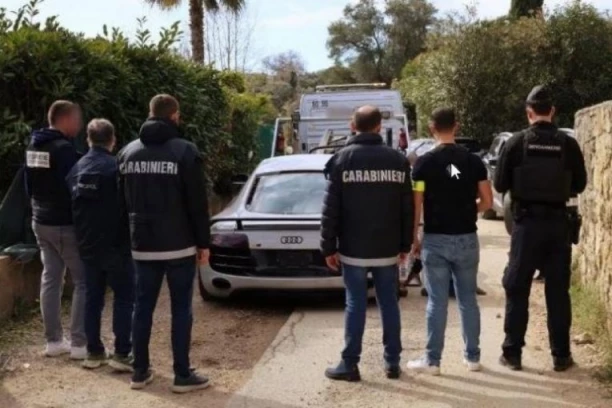 OVO JE UHAPŠENI CRNOGORAC, JEDAN OD NAJTRAŽENIJIH BEGUNACA! Bio osuđen za šverc kokaina pa se sa porodicom preselio u luks vilu u Kanu!