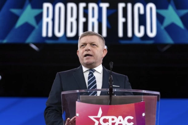 PREMIJER SLOVAČKE, PRIJATELJ SRBIJE! Ko je Robert Fico koji će sutra biti specijalni gost u Areni?