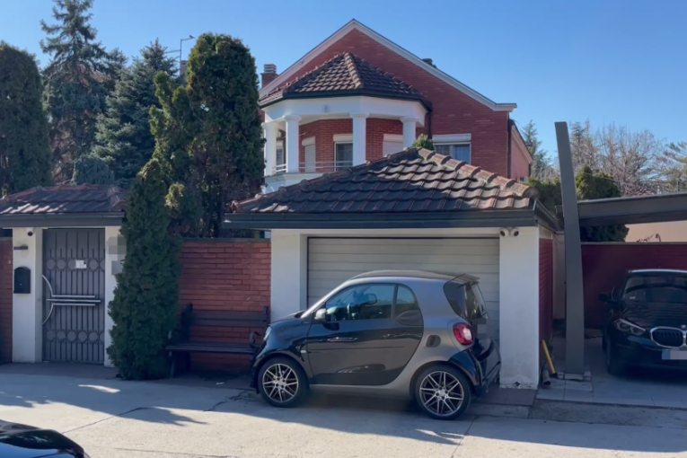 Porodična kuća Saše Popovića