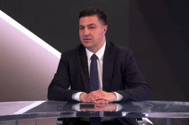 PAVLOVIĆ: POČETAK RATA NA BLISKOM ISTOKU JE POTVRDA RANIJIH NAJAVA PREDSEDNIKA VUČIĆA DA ĆE JOŠ MNOGO TOGA BITI VIĐENO U SVETU!