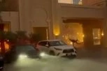 "ODMAH POTRAŽITE ZAKLON!" Srbima u Dubaiju stiglo zabrinjavajuće upozorenje! GRAD VEĆ GORI, POGOĐEN AERODROM, UDARI NE PRESTAJU! (FOTO, VIDEO)