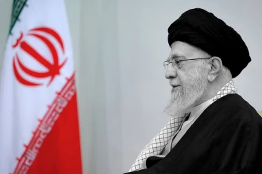 OD MOSADA NE MOŽEŠ POBEĆI! Bivši predsednik Irana ekskluzivno otkrio KAKO je izraelska tajna služba tako lako ubila AJATOLAHA (VIDEO)