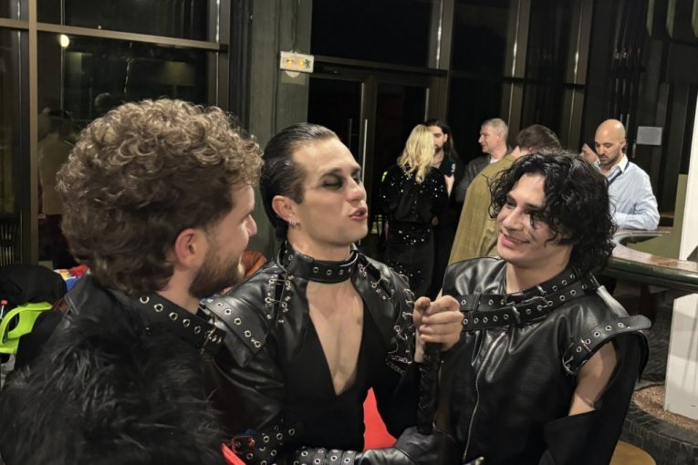 Grupa Lavina nakon pobede