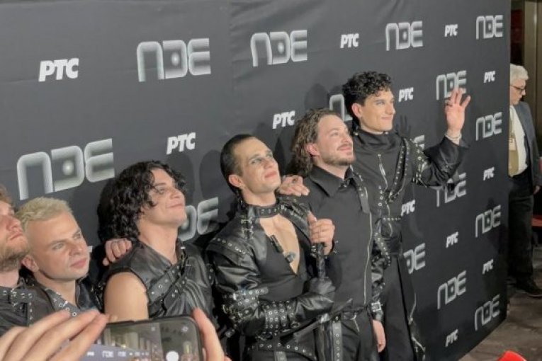 Grupa Lavina nakon pobede