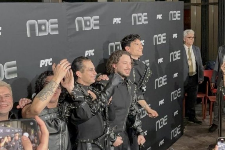 Grupa Lavina nakon pobede