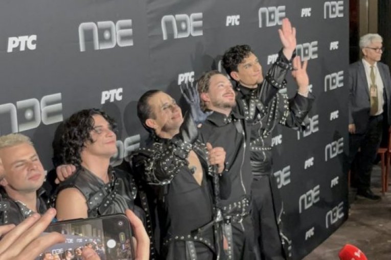 Grupa Lavina nakon pobede