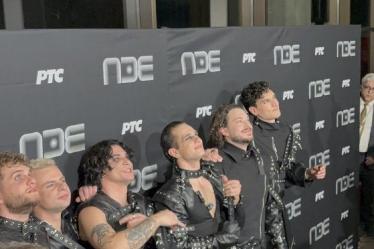 Grupa Lavina nakon pobede