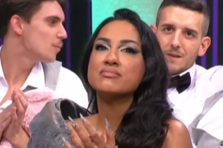 PRVA ZEJNINA IZJAVA NAKON POBEDE GRUPE LAVINA: Svi bruje o njenom izrazu lica na proglašenju pobednika, evo šta je poručila! (VIDEO)