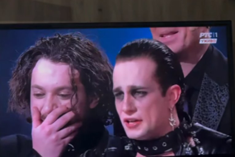 Ovo je devojka frontmena grupe Lavina