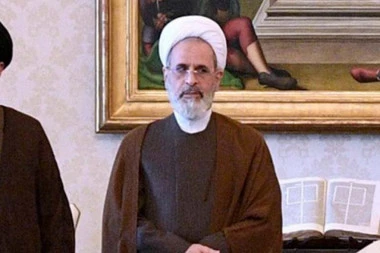 OVO JE NASLEDNIK ALIJA HAMNEIJA! Iran je upravo izabrao novog vrhovnog vođu (FOTO)