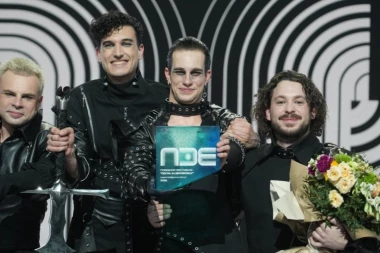 DA LI STE VIDELI KAKO MOMCI IZ LAVINE IZGLEDAJU BEZ ŠMINKE? Pojavio se SNIMAK koji otkriva istinu! (VIDEO)