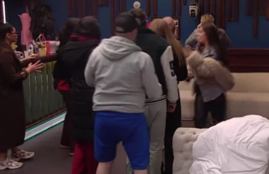 NEVIĐENA TUČA U ELITI! Aneli PODIVLJALA, OBEZBEĐENJE nije moglo da je OBUZDA - čeka se zvanična odluka produkcije!