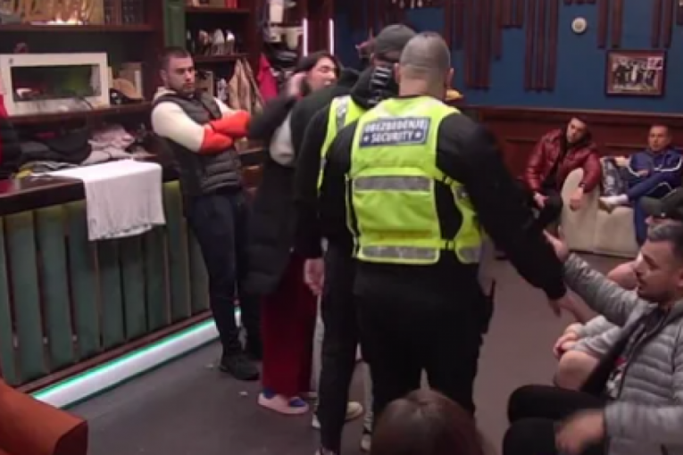 Aneli Ahmić Elita 9