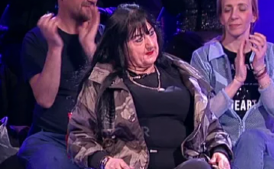 VODITELJKA SAOPŠTILA ZVANIČNU INFORMACIJU: Aneli Ahmić se zauvek pozdravila, ONA je napustila Elitu!